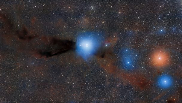 Protostarlar Materyal İhtiyaçlarını Çok Uzaklardan Gideriyor